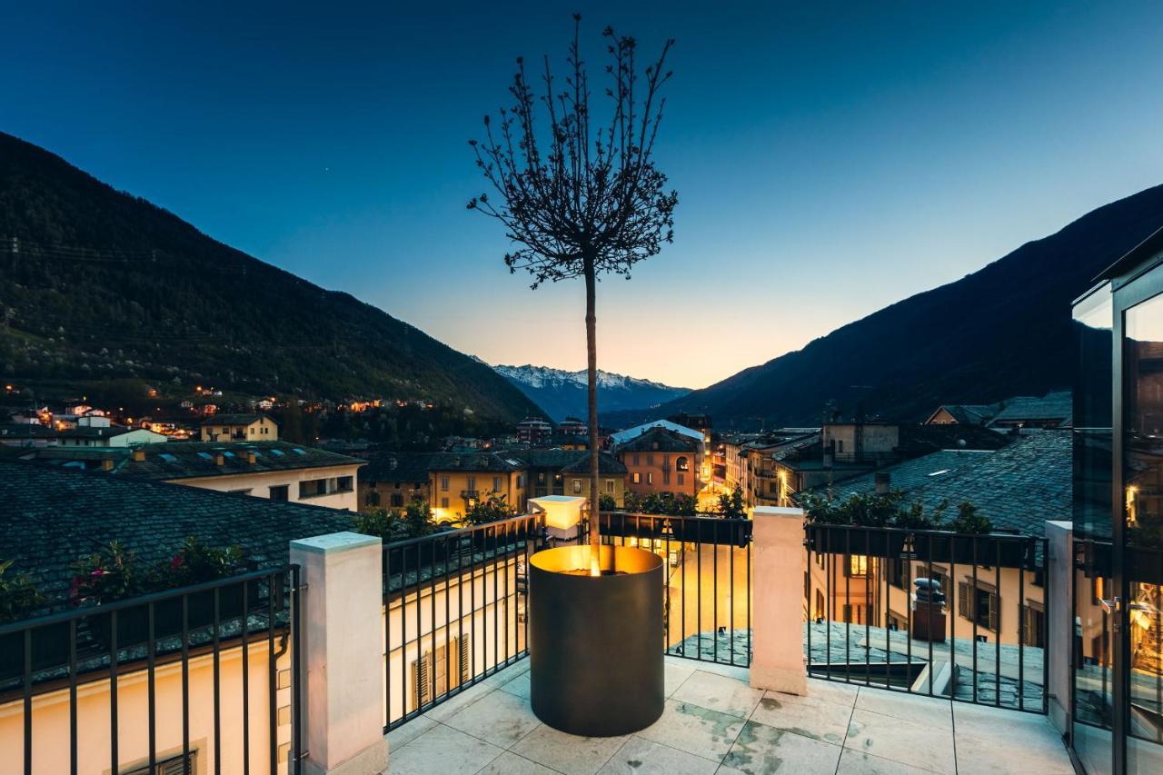 Domus Cavour Rooms&Suites Tirano Exteriér fotografie